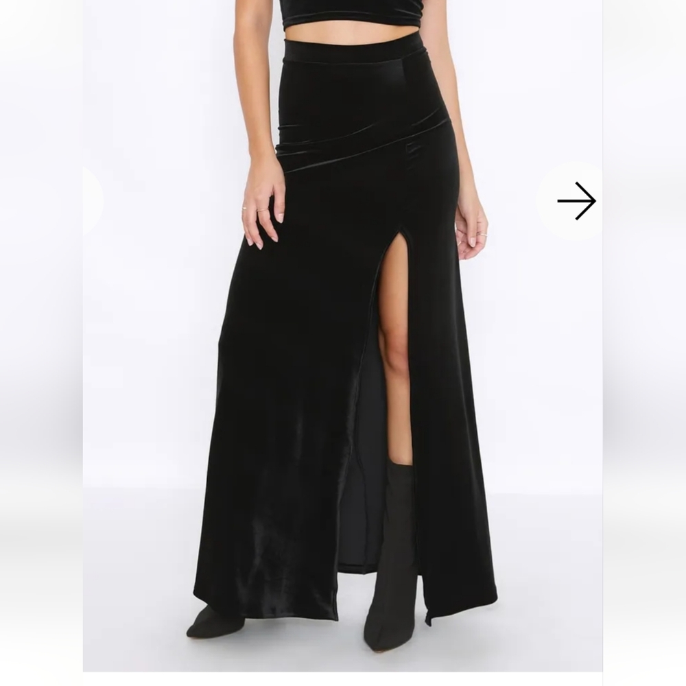 Blackmilk Velvet Black Split Column Skirt 2.0 Size XL